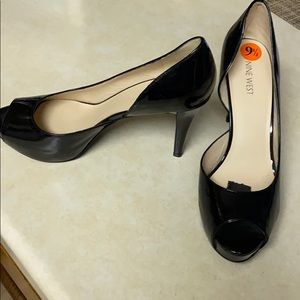 Nine West sneaky toe shoe